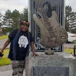 Meet your Posher, Bev